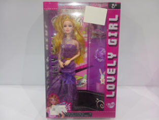 Fille adorable Barbie