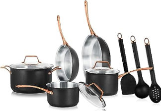 Ensemble de cuisine élégant NutriChef de 11 pièces avec un design de batterie de cuisine moderne. Batterie de cuisine antiadhésive, poêles à frire de petite et moyenne taille avec poignées dorées, NCO